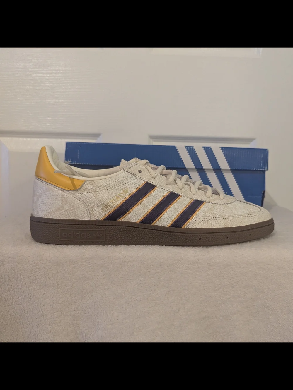 adidas Handball Spezial KK1189 White Purple Yellow Men's 10.5 NIB